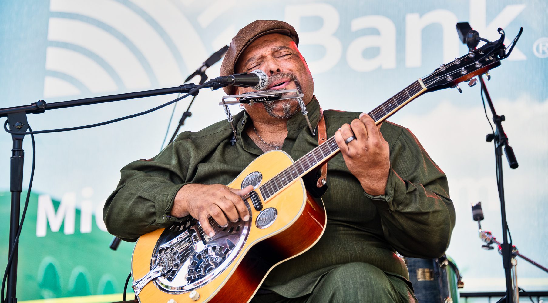Kevin-BF-Burt_Iowa-City-Soul and Blues-Festival_080319_©2019-Jonathan-David-Sabin_Infinity-Photographic-Productions-All-Rights-Reserved-_DSC5619-Edit